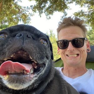 Meet your Posher, Jason